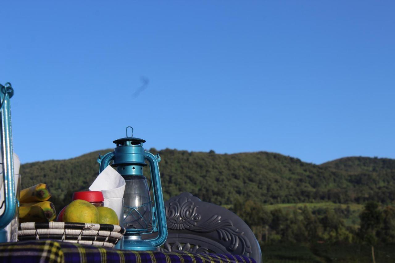 Nyarugina Under Volcanoes View Guest House מראה חיצוני תמונה
